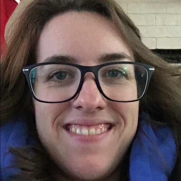 Meet your Posher, Jenna - Picture 1 of 1